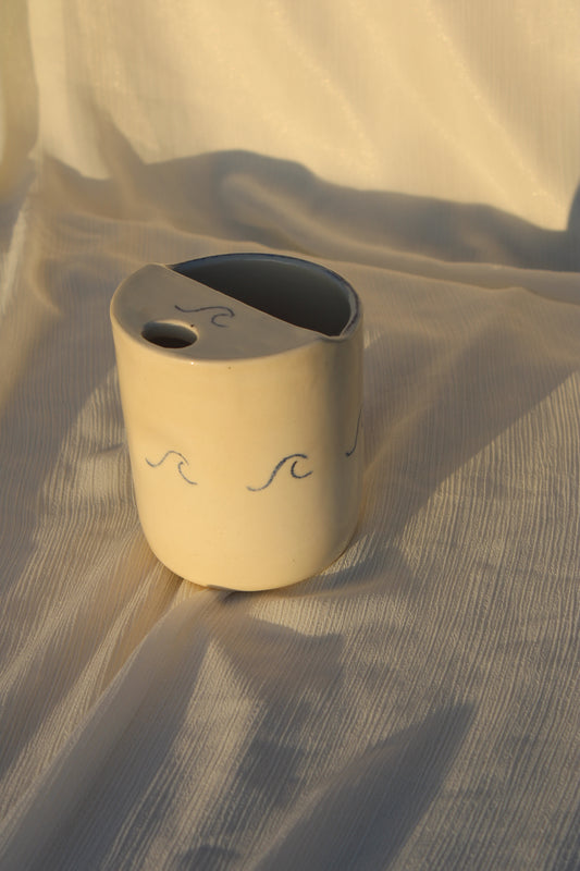 Sip Cup (It Comes In Waves)