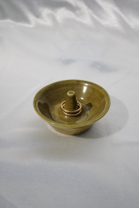 Olive Speckle  Ring Holder